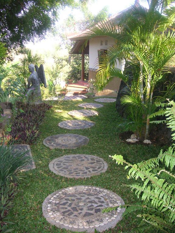Sananda Bungalow Lovina  Exterior photo
