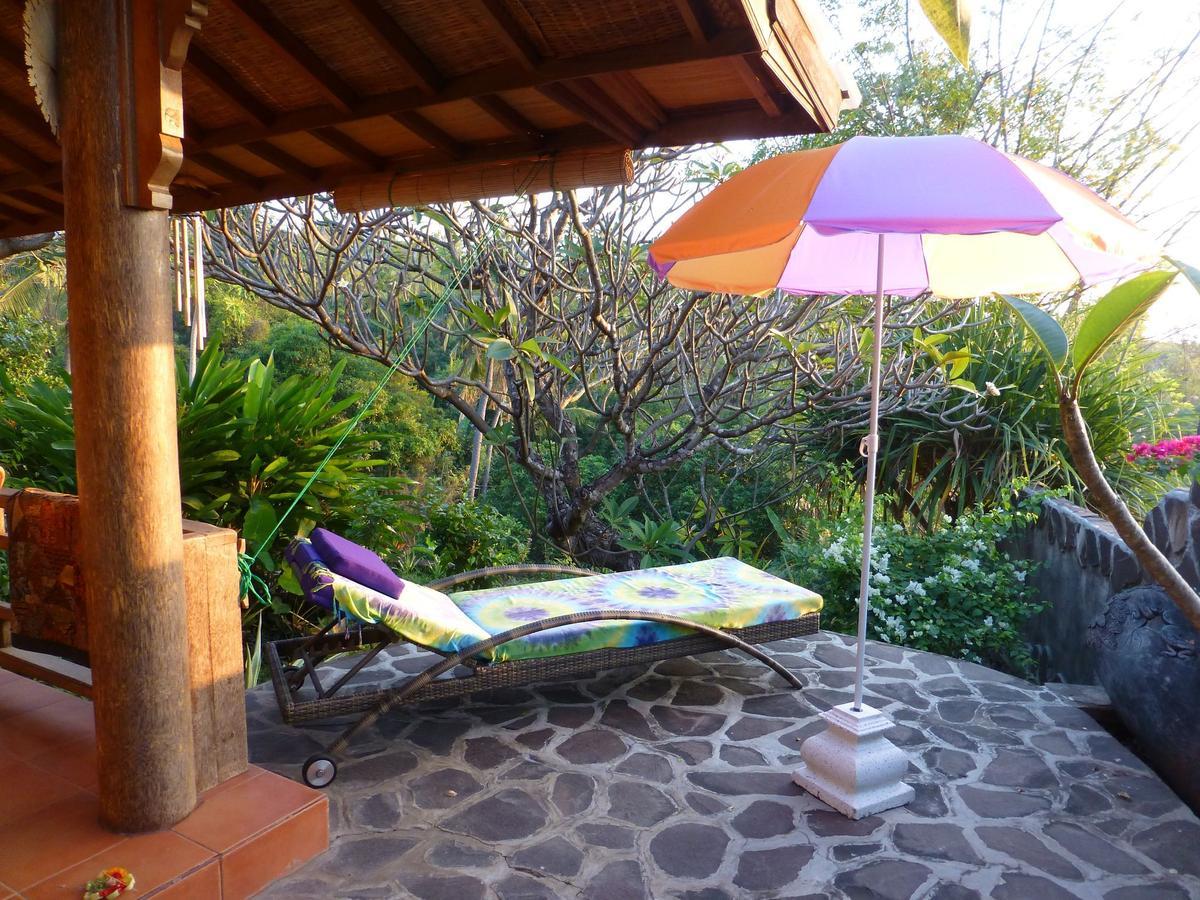 Sananda Bungalow Lovina  Room photo